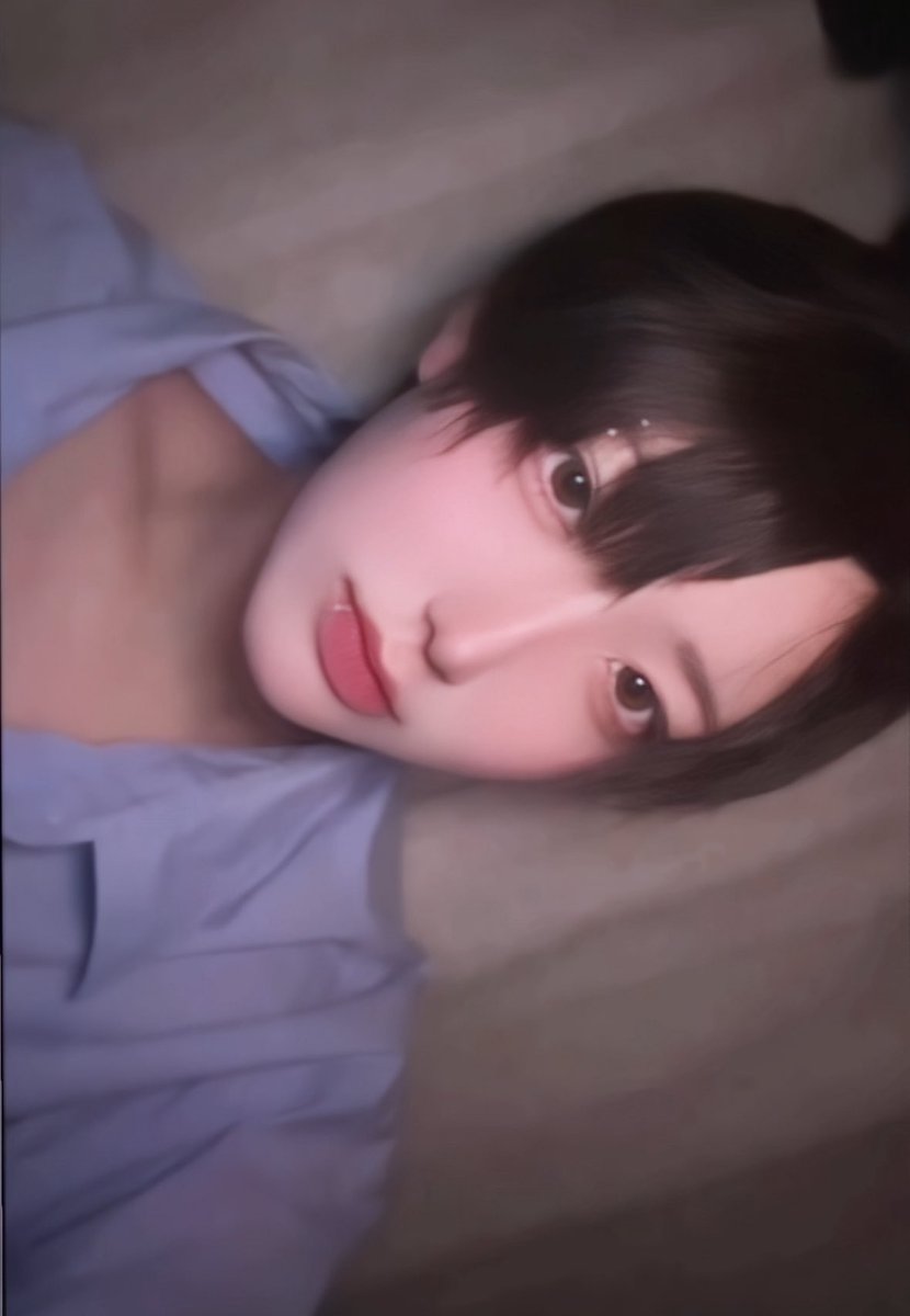 最近男装をしたくて( ≖ᴗ≖​)
過去にやった創作男子ゆゆのタイプの男の子です&gt;⩊&lt;
もし男装するならみんなはどんなタイプの男の子がいい？？新しい男の子も挑戦したい✨️✨️
 #コスプレ  #男装