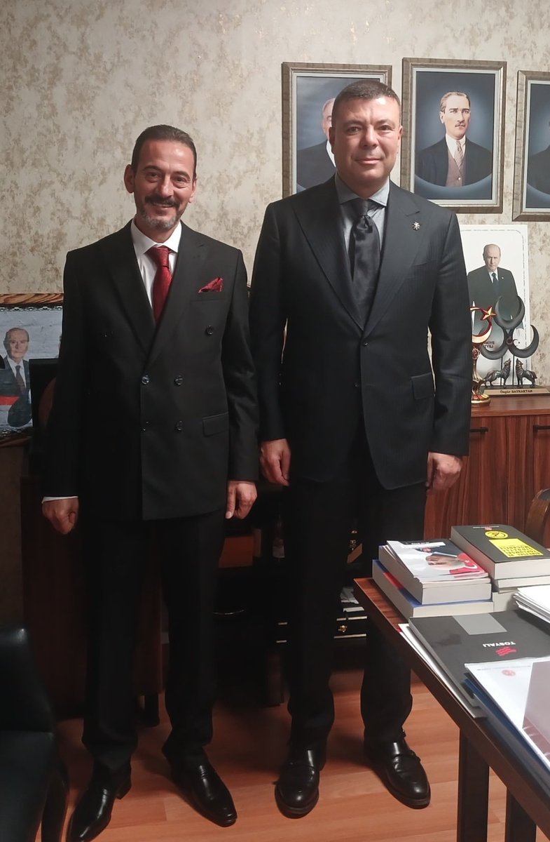 MİLLİYETÇİ ÜLKÜCÜ HAREKATIMIZIN GENELBAŞKAN BAŞ DANIŞMANIMIZ ÖZGÜR BAYRAKTAR <a href="/oozgurbayraktar/">Özgür Bayraktar</a> MAKAMINDA