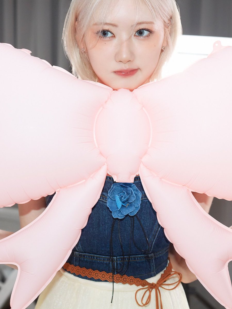 FranceRami_'s tweet photo. ( 📷 ) IG ⊹ 11.07.25

─ des photos de #RAMI ont été posté sur le compte du groupe

‘BANILA CO💗’

@YGBABYMONSTER_ 
#라미 #BABYMONSTER https://t.co/cGKuM9PbQz