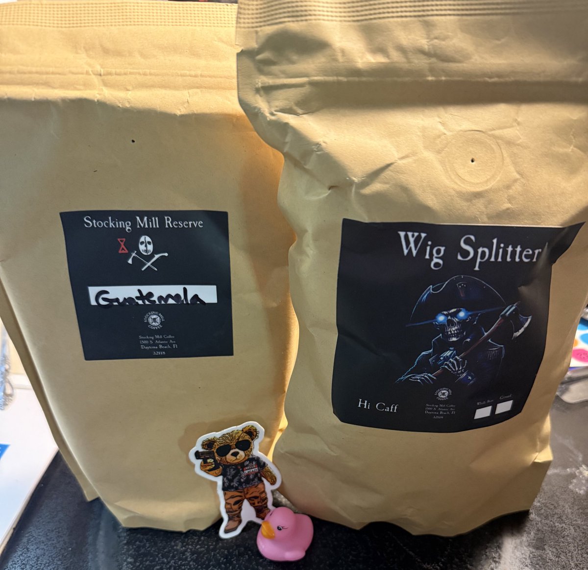 220Stan's tweet image. Mail call! 

When that good good from @smcroasters finally hits the mailbox it’s magical.