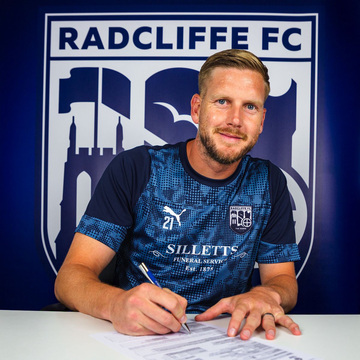 It’s official ✍️

#WeAreRadcliffe #UTB