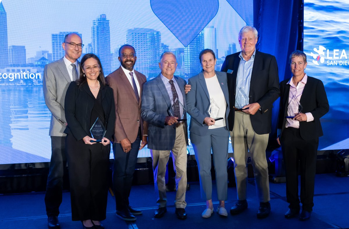LEADSanDiego's tweet image. Since 2002, the Visionary Awards have delivered unforgettable moments, and we&apos;re more inspired than ever to carry this tradition forward this September. Sponsorship opportunities are still available.

Visit the link below!
sdchamber.org/event/2025va/