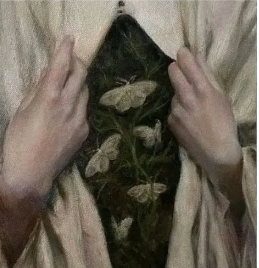 "El mayor error del ser humano 
es intentar sacarse de la cabeza,
aquello que no sale del corazón".  

          ~ Mario Benedetti