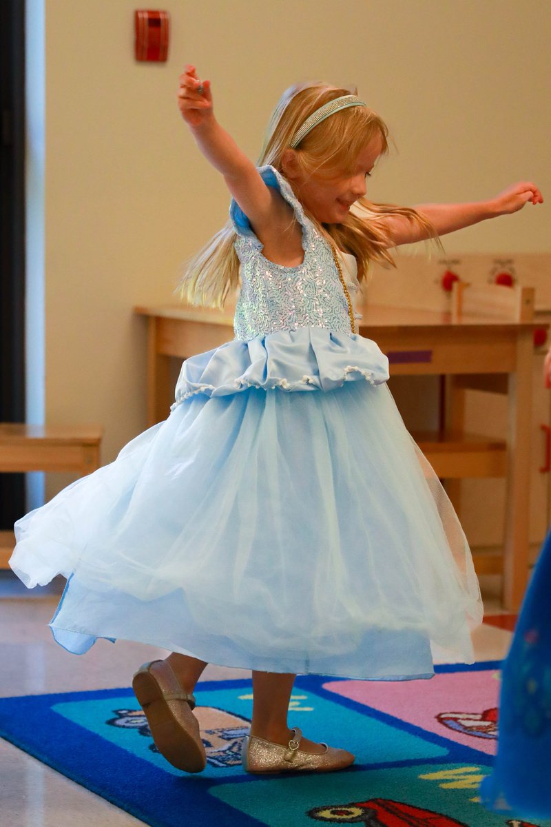 mtparanschool's tweet photo. As we close out week 5 of our #MPCSSummerPrograms, our campers continue to thrive and grow! Students are having a blast while learning about teamwork and skill-building. Whether it is softball, kindergarten bootcamp, soccer, princess, makerspace, chess, or arts themed programs, these campers are creating unforgettable memories!

As a reminder, there’s still very limited space for next week (our last week). 
Register now: https://t.co/Ihv236qjkr