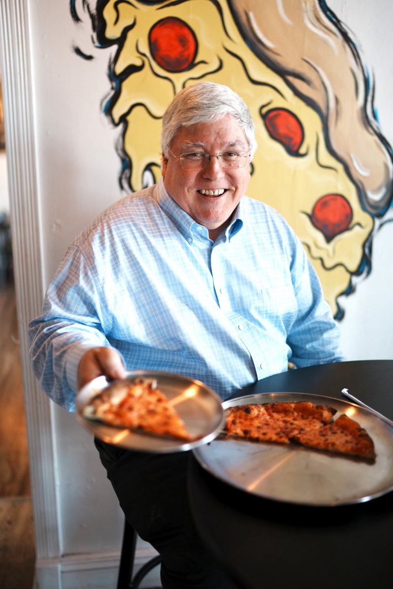 MorriseyWV's tweet image. One bite, everyone knows the rules. Enjoyed a stop today at Belknap Dough Company in Hurricane— fresh cheese pie, made in a wood-fired pizza oven, manufactured in Naples. Definitely one of the best in the area. Jimmy, the owner, does a great job! Outstanding!
(And yes, I…