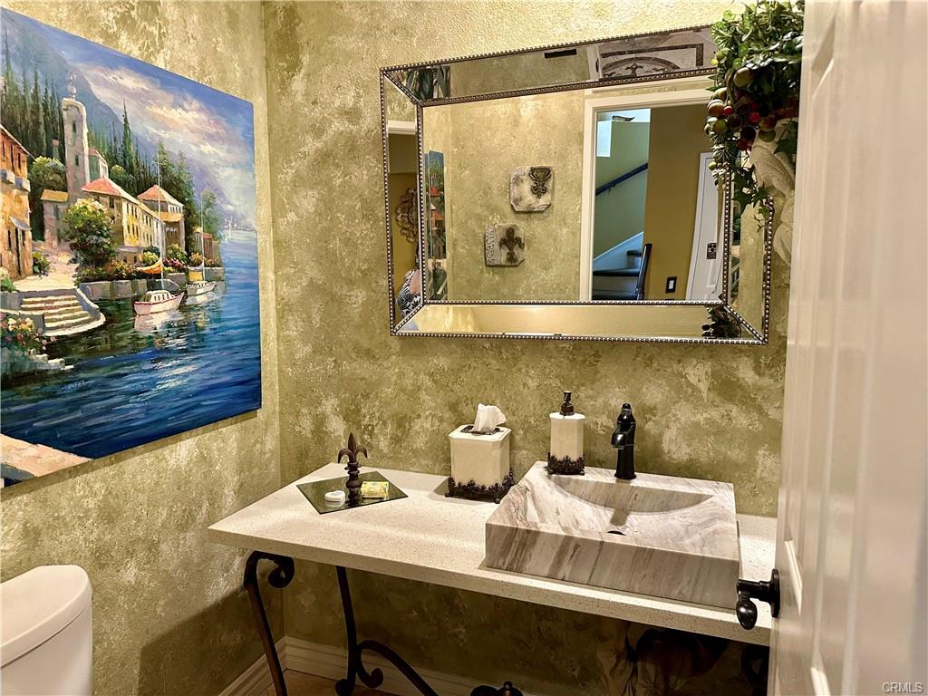 BabayanMatt's tweet image. Open House Alert!
121 Pasto Rico, Rancho Santa Margarita
Tomorrow | 3:00 PM – 4:00 PM
Don’t miss your chance to tour this beautifully maintained home in a prime location! Stop by and explore the charm and comfort of 121 Pasto Rico a perfect blend of style and convenience in…