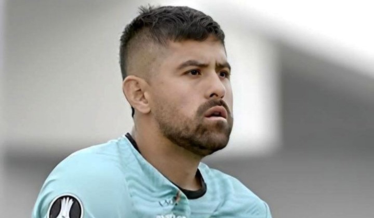eldiabolivia's tweet photo. Luis Cárdenas es nuevo arquero de Oriente: “Siempre fue mi sueño”
https://t.co/KFJznAl1KM

#ElDíaBolivia #LuisCárdenas #OrientePetrolero #Guardameta https://t.co/0JrtKkouti