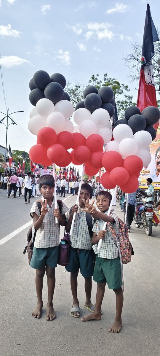 SarathiKc's tweet photo. #அஇஅதிமுகவின் நாளைய இளஞ்சிங்கங்கள்✌️

#EPSfor2026 https://t.co/4wCXRHJkNk