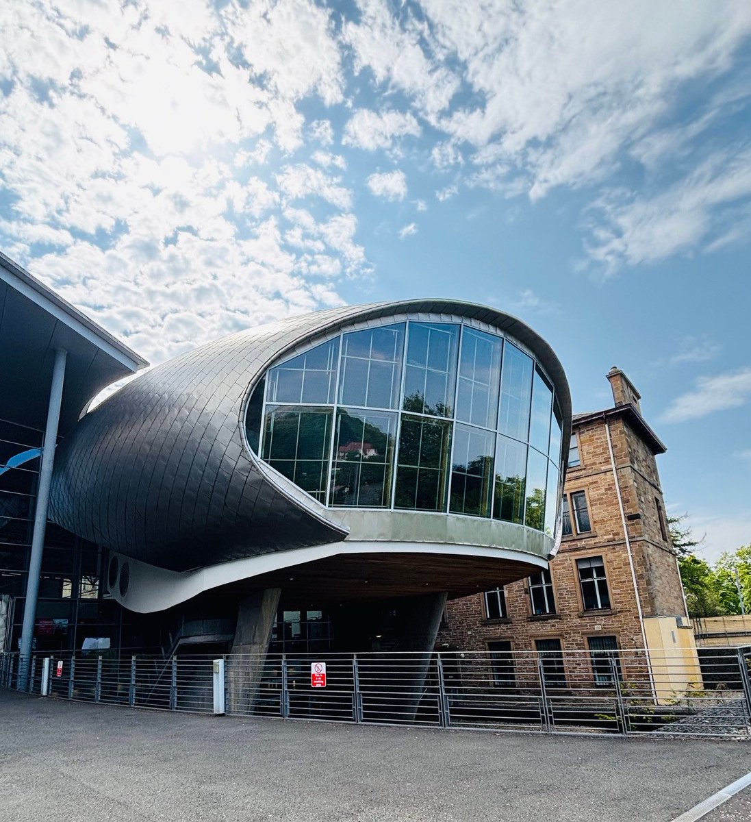 Mimi Manyin tweet media