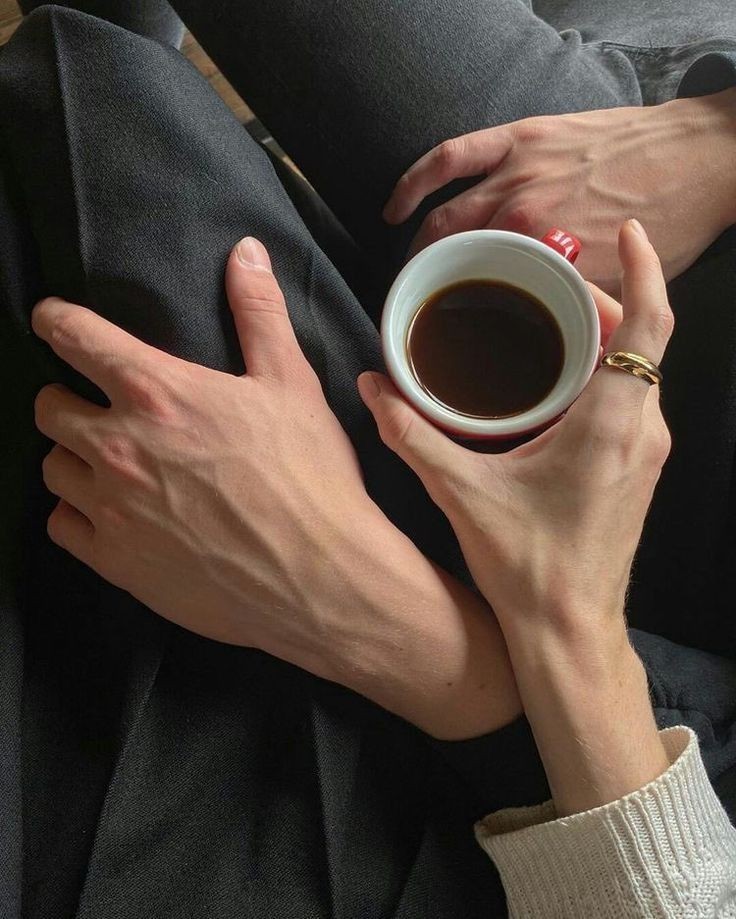 ᅠ ᅠ (@coffeeebreaak) on Twitter photo 