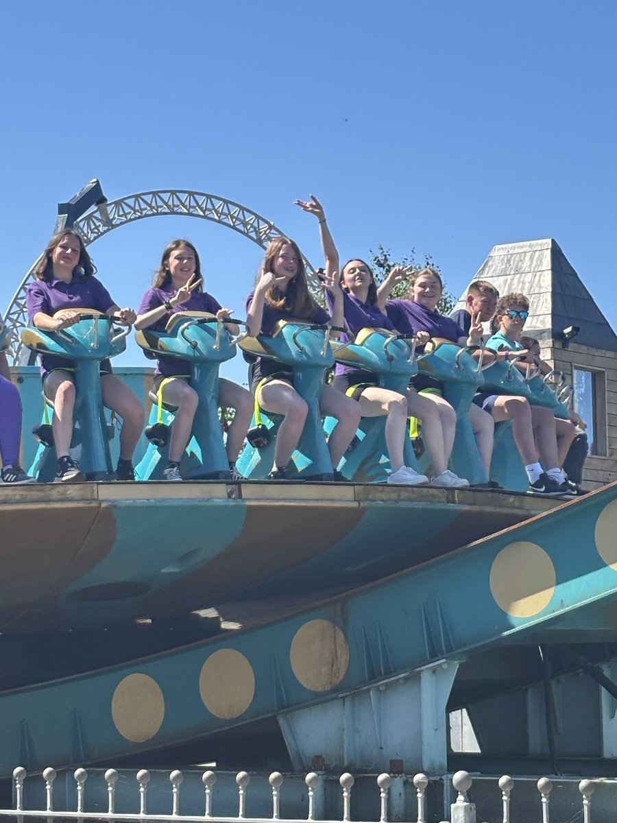 OA Carlton tweet media