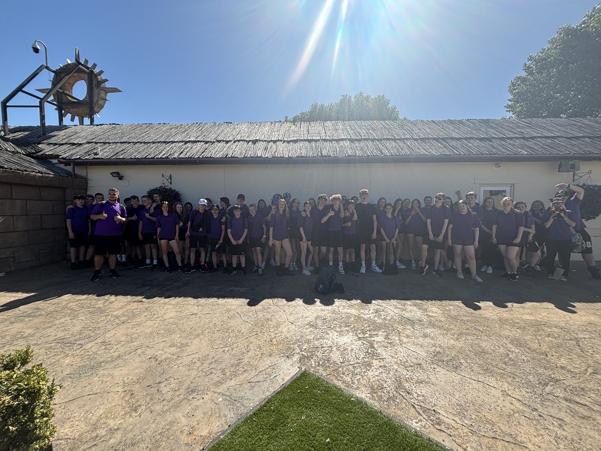 OA Carlton tweet media