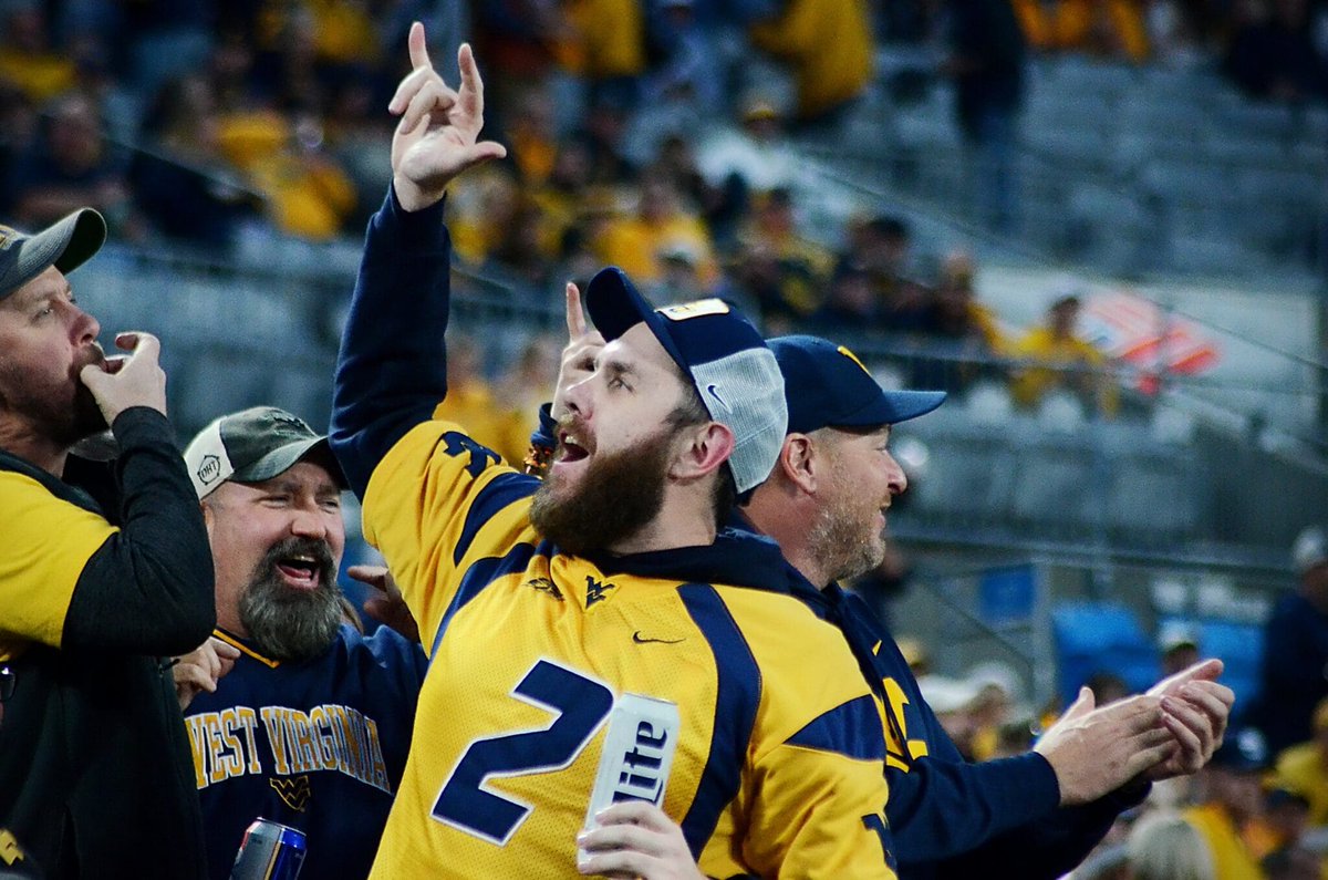 Rich Rodriguez is Prepared to Join WVU Fans in Celebrating Big Wins

wvsportsnow.com/rich-rodriguez…