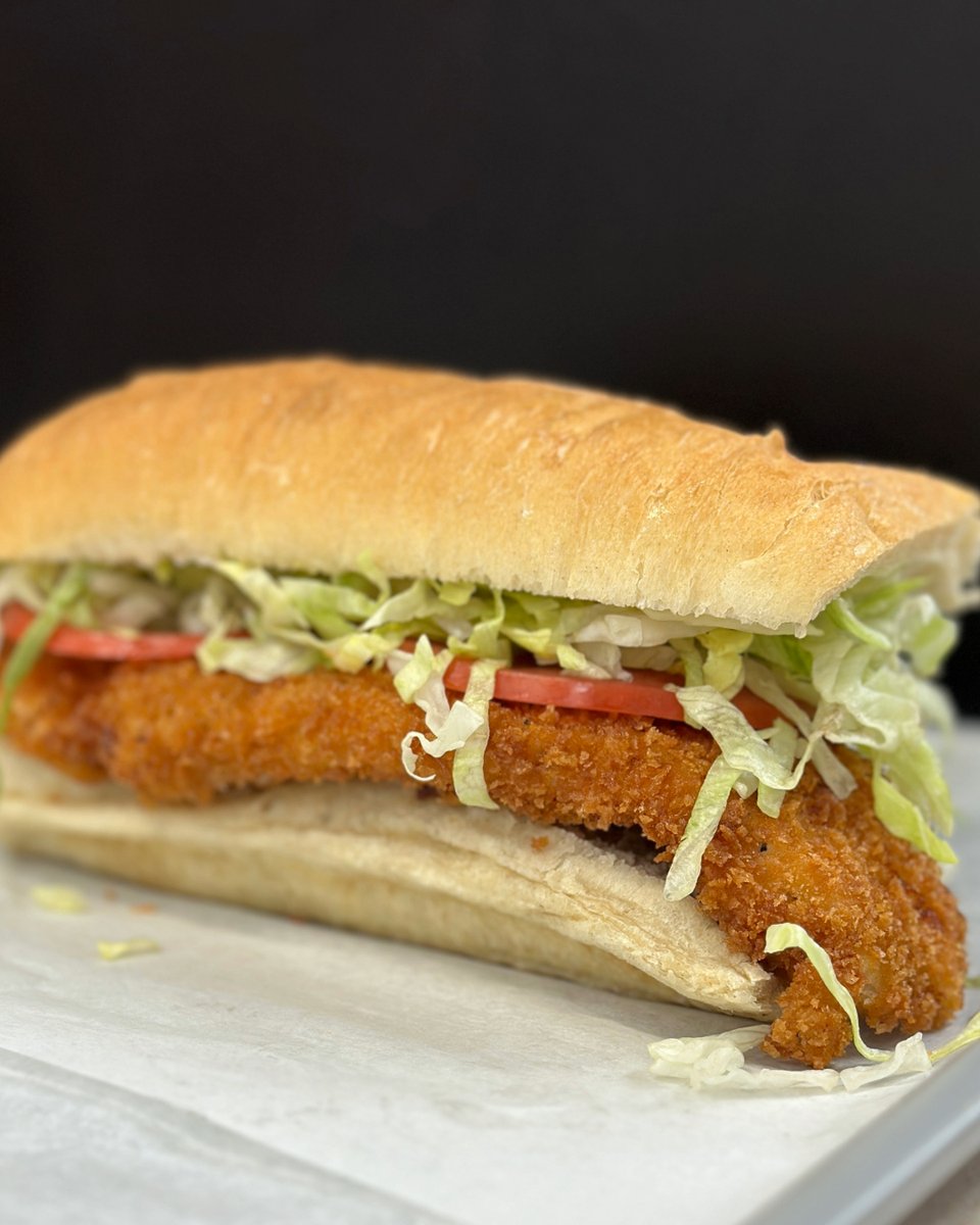 RanchOne's tweet image. Crispy, juicy, crave-worthy! Your lunch plans just got upgraded 🔥😍