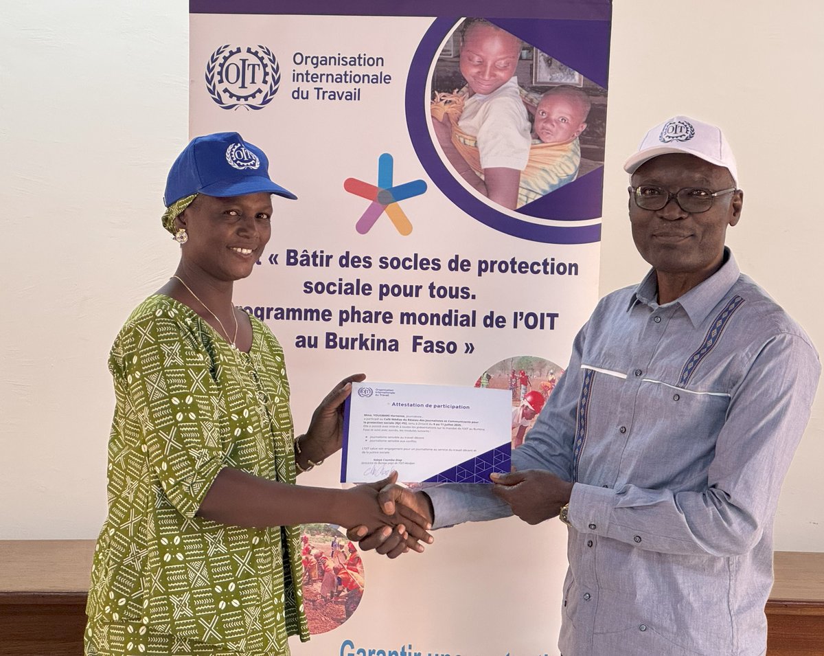 OITAbidjan's tweet image. #OitBurkinaFaso
À #Ziniaré 🇧🇫, le #CaféMédias de @OITAbidjan s’achève.
#Journalistes et communicants outillés, inspirés, connectés : une nouvelle manière de raconter le #TravailDécent émerge, avec des récits centrés sur l'humain, porteurs de solutions aux défis du 🇧🇫.
#RJC_PS