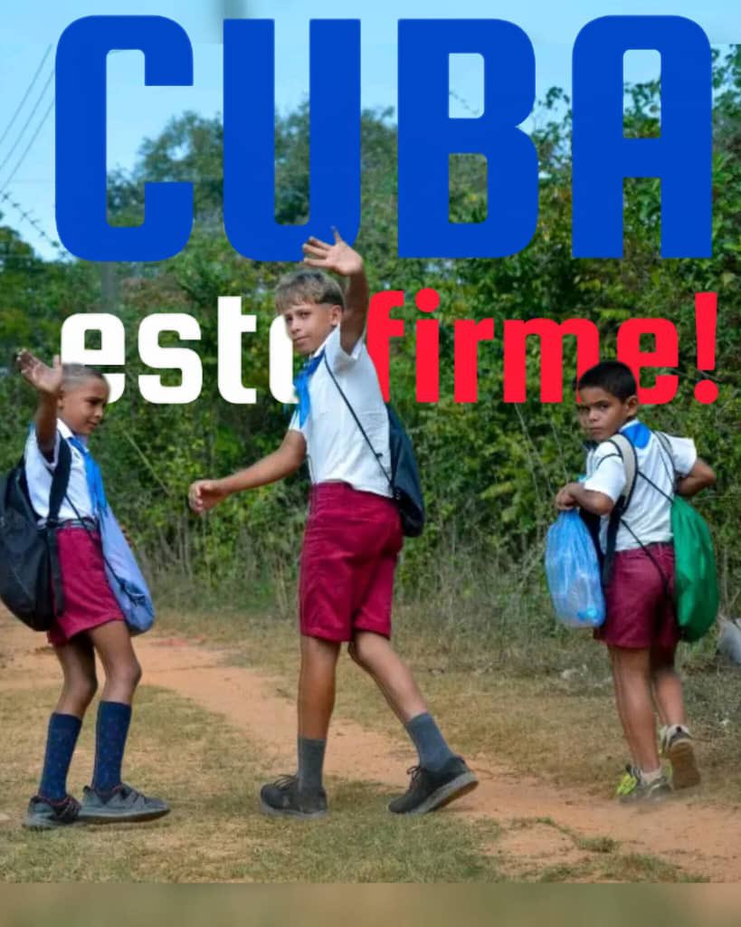 #CubaEstáFirme Terminó el curso escolar en Cuba, en medio de las complejidades ninguna escuela cerró. 

Los que querían un parón universitario ya lo pueden hacer, los alumnos están de vacaciones. 
#CubaEstáFirme