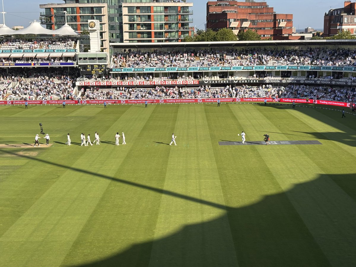 Jamie Snowden (@jamiesnowden) on Twitter photo Wonderful day <a href="/lordscricket/">Lords Cricket</a> yesterday to see the first day of the 2nd #englandvsindia test. Wonderful day <a href="/lordscricket/">Lords Cricket</a> yesterday to see the first day of the 2nd #englandvsindia test.