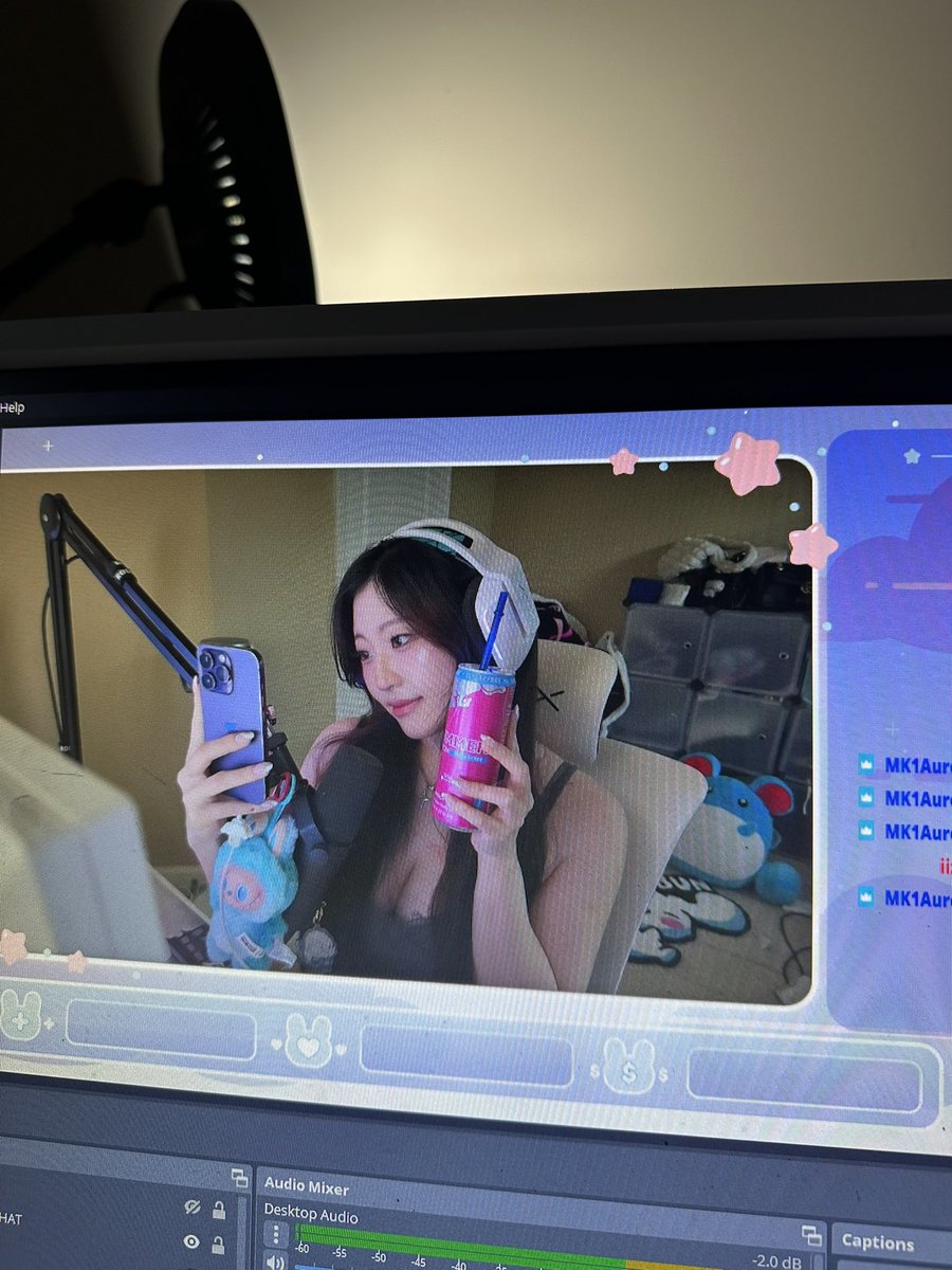 Just a gorl and her Red Bull and some Valorant 

twitch.tv/starriebun
