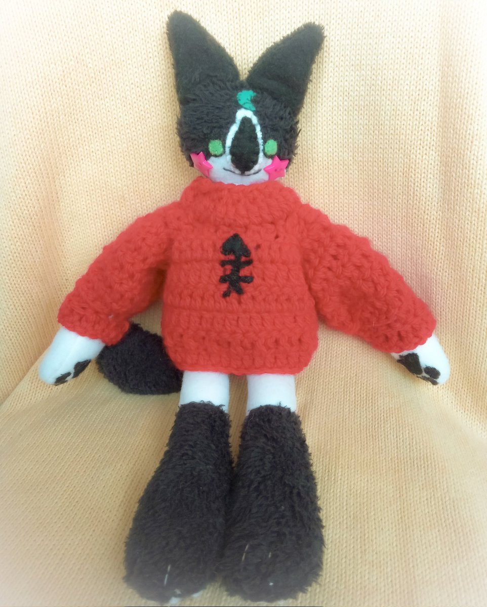 eulagarta's tweet photo. minhas encomendas de pelúcias personalizadas estão abertas! 

só preencher aqui https://t.co/1FibJNGUJ5 !! pagamento dividido em 2 partes super acessível! e ah!!!! junto com sua encomenda você recebe varios adesivinhos autorais ^_^ https://t.co/Xgw1lsDpwr