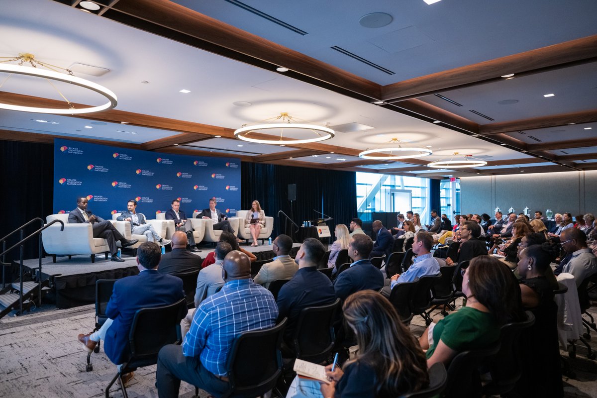 MicronPolicy's tweet image. On Wednesday, @BoMachayo, Micron’s Head of U.S. Government and Public Affairs, spoke at @GW_Partnership about developing a skilled workforce for advanced manufacturing and emerging industries. He highlighted Micron’s success in hiring veterans and our commitment to expanding…