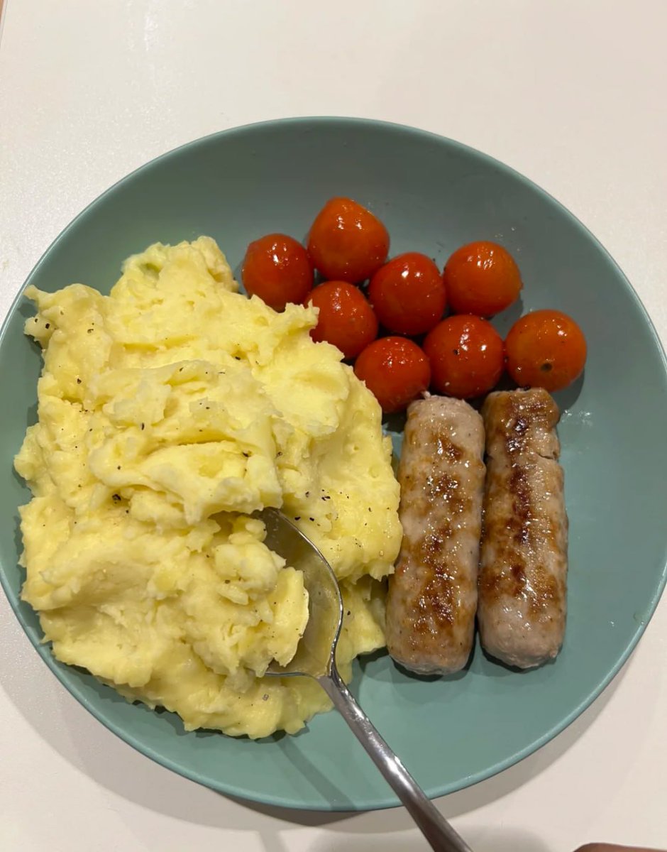 Ruby0Ella's tweet image. 