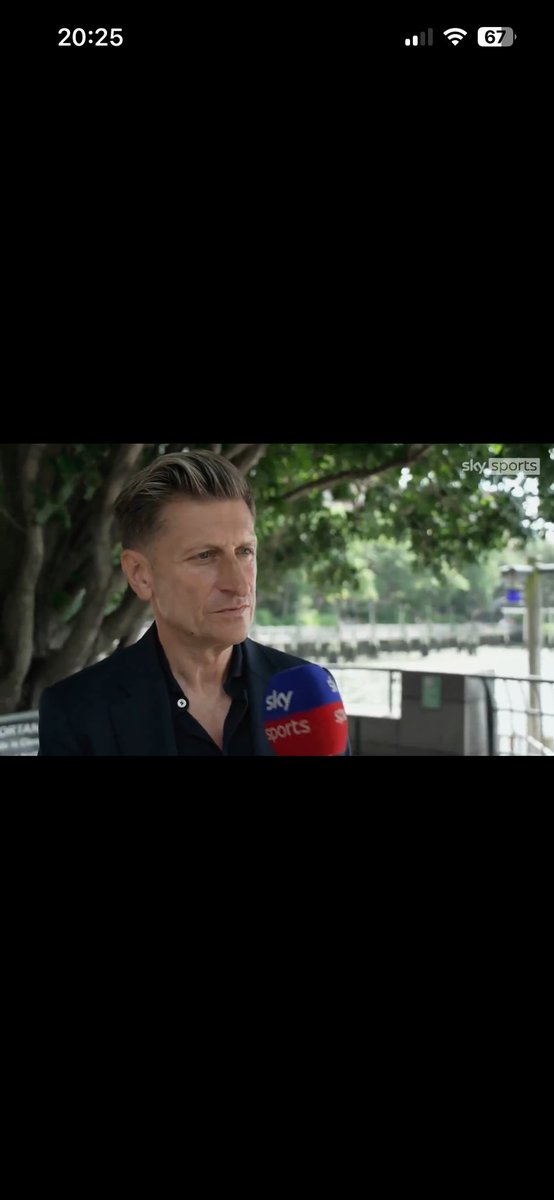JP (@jpmillwall2) on Twitter photo Steve Parish 2024/25 stats:
Interviews crying on TV: 2
Europa League campaigns: 0
Rhinoplasties: -1 Steve Parish 2024/25 stats:
Interviews crying on TV: 2
Europa League campaigns: 0
Rhinoplasties: -1