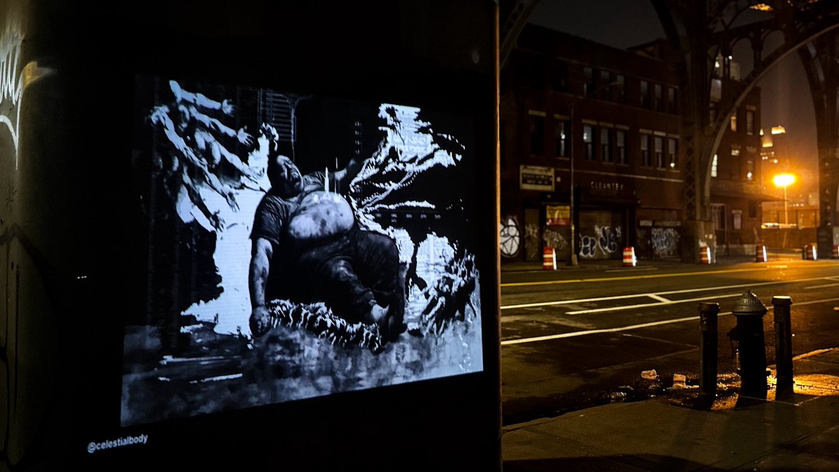 lowbrownative's tweet image. #DAMstreets was by far the most meaningful of curations to date, but there’s still so much more to come, and the future is very bright for Art and celebrations brought to life, both digitally and physically
NYC, I love you. I’ll be seeing a lot more of you soon…