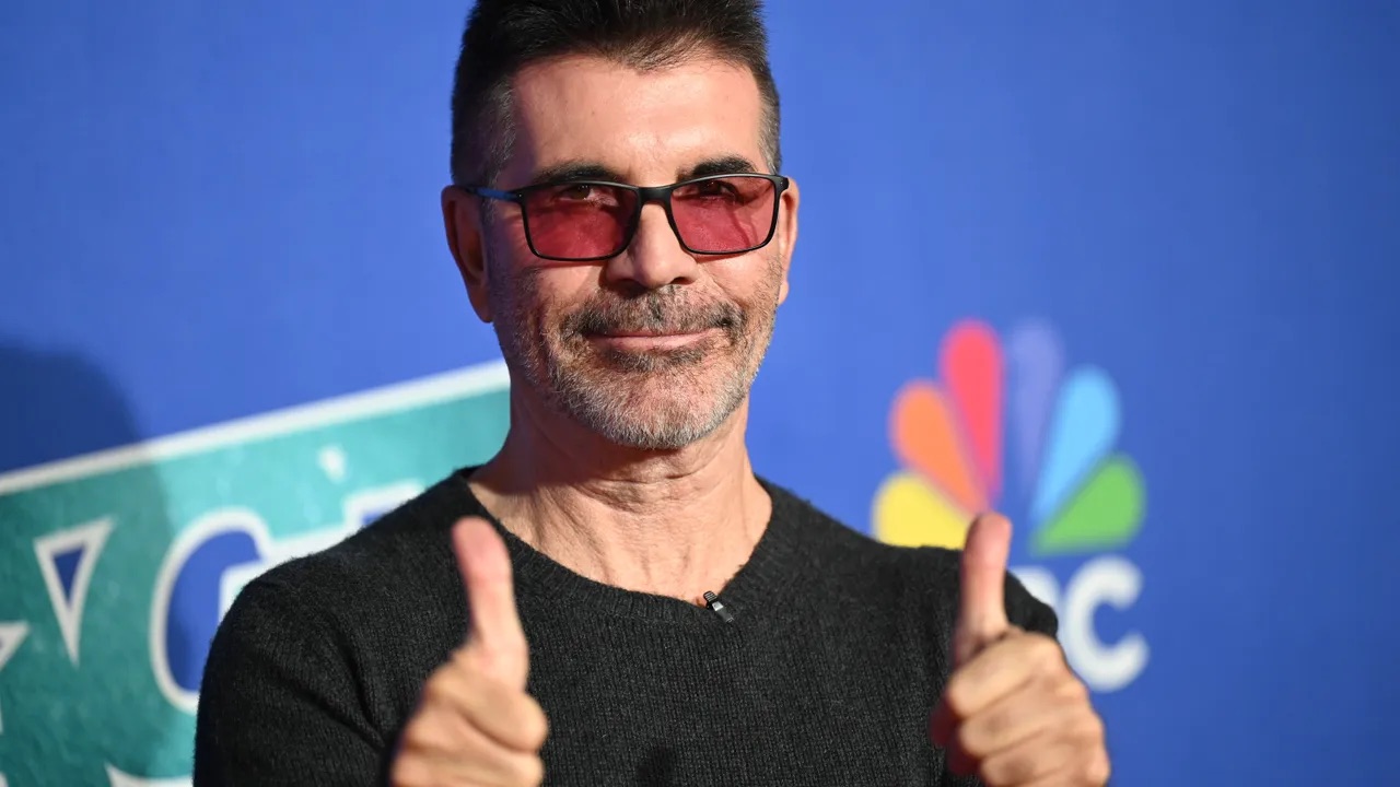 IGN on X: "Music mogul Simon Cowell has been spotted spending some of his  reported $600 million fortune on expensive Pokémon cards.  https://t.co/P7YcGpGz0f https://t.co/tYP2ZsOKYC" / X