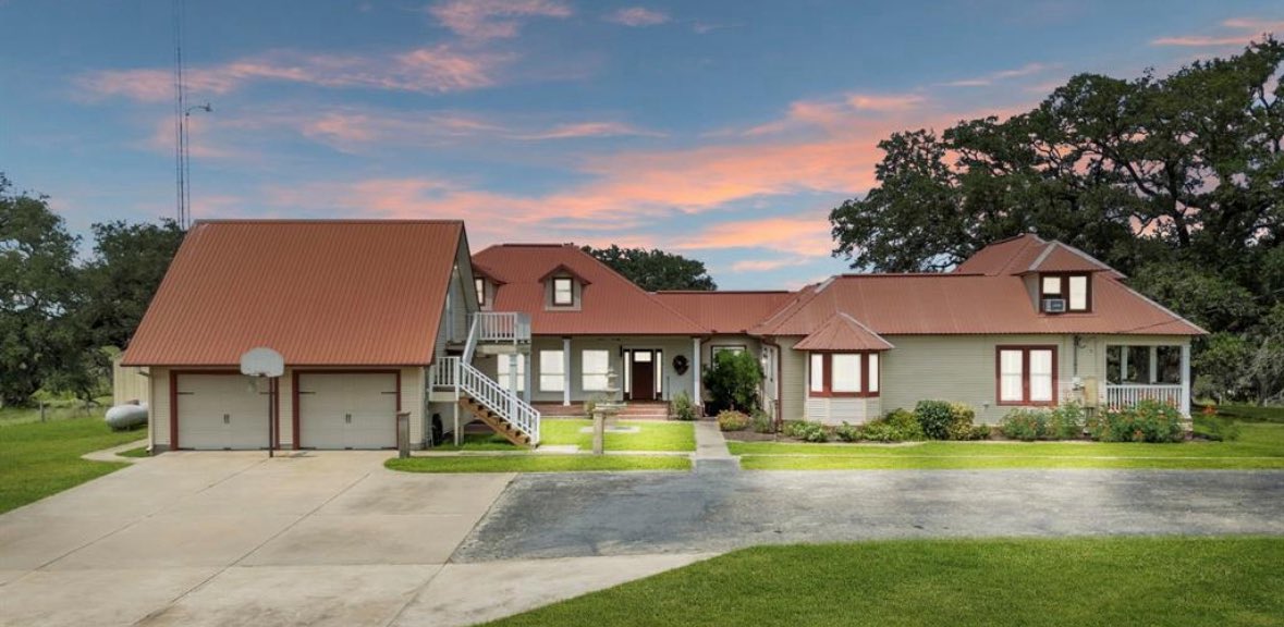 Charlie Turner tweet media