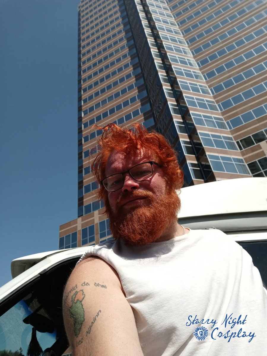 LonTeter's tweet photo. Christmas in July day 11.

#diehard 
#brucewillis
#becomingjohnmclane
#nakatomiplaza 
#christmasinjuly 
#cosplay
#cosplayersofinstagram
#cosplayersofx https://t.co/7PDhmtQhv9
