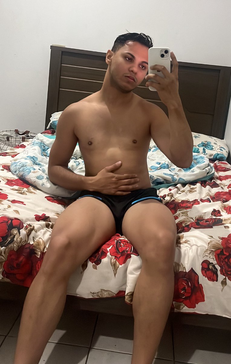 Só pra mostrar o quadríceps mesmo