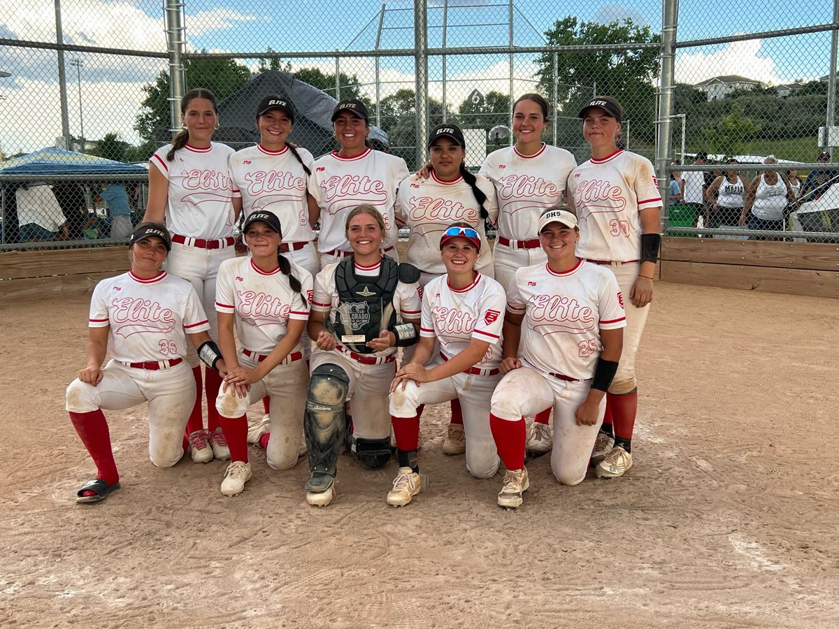 ander20n_tarin's tweet photo. Colorado Sparkler 2025 was a success! SLC Elite finished 3rd in the Gold Bracket of out 400+ teams!
 
Finished with - 
.594 ba (19 hits)
3 doubles 
2 triples 
2HR
6 sb
Caught 8 of 10 games with a .985 fielding %. https://t.co/6bPhXBftEM
