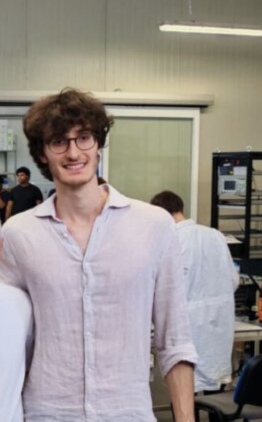 👏 Congratulations to Giulio Manuzzi!
The world's first patented AI model for soldering analysis was born in Terni.
Innovation, expertise, and industrial vision at the service of a job well done.
AI, when it's ethical, is true progress. ♥️