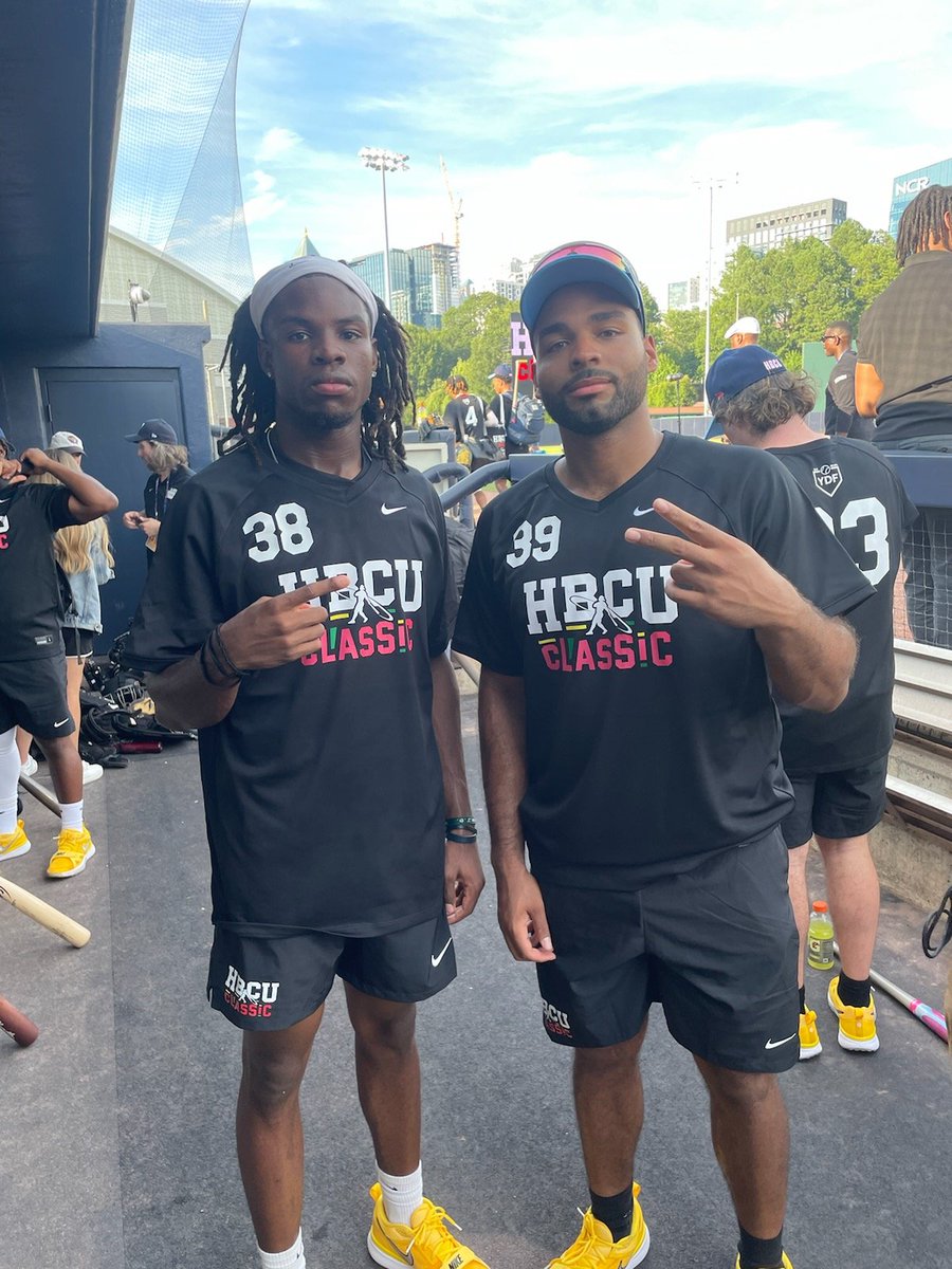 M.L. Morgan tweet media