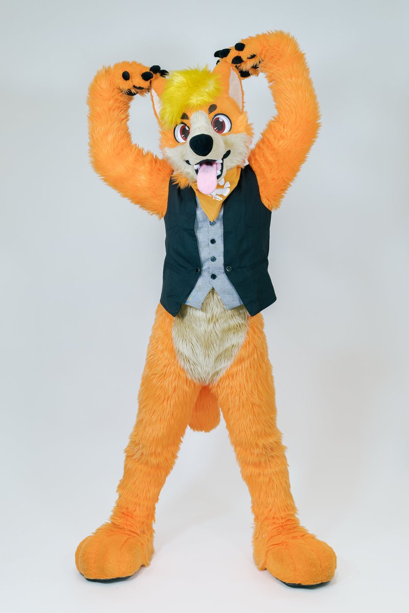 🧡
🐺<a href="/EtOH58Daidai/">🌈橙色🐺UTFG🧳🍌</a>
📷 <a href="/MountainPineTW/">山松 MountainPine 🦊🐿️ ⏭️ UTFG</a>

#Taiwan #Furry #fursuit 
#FursuitFriday