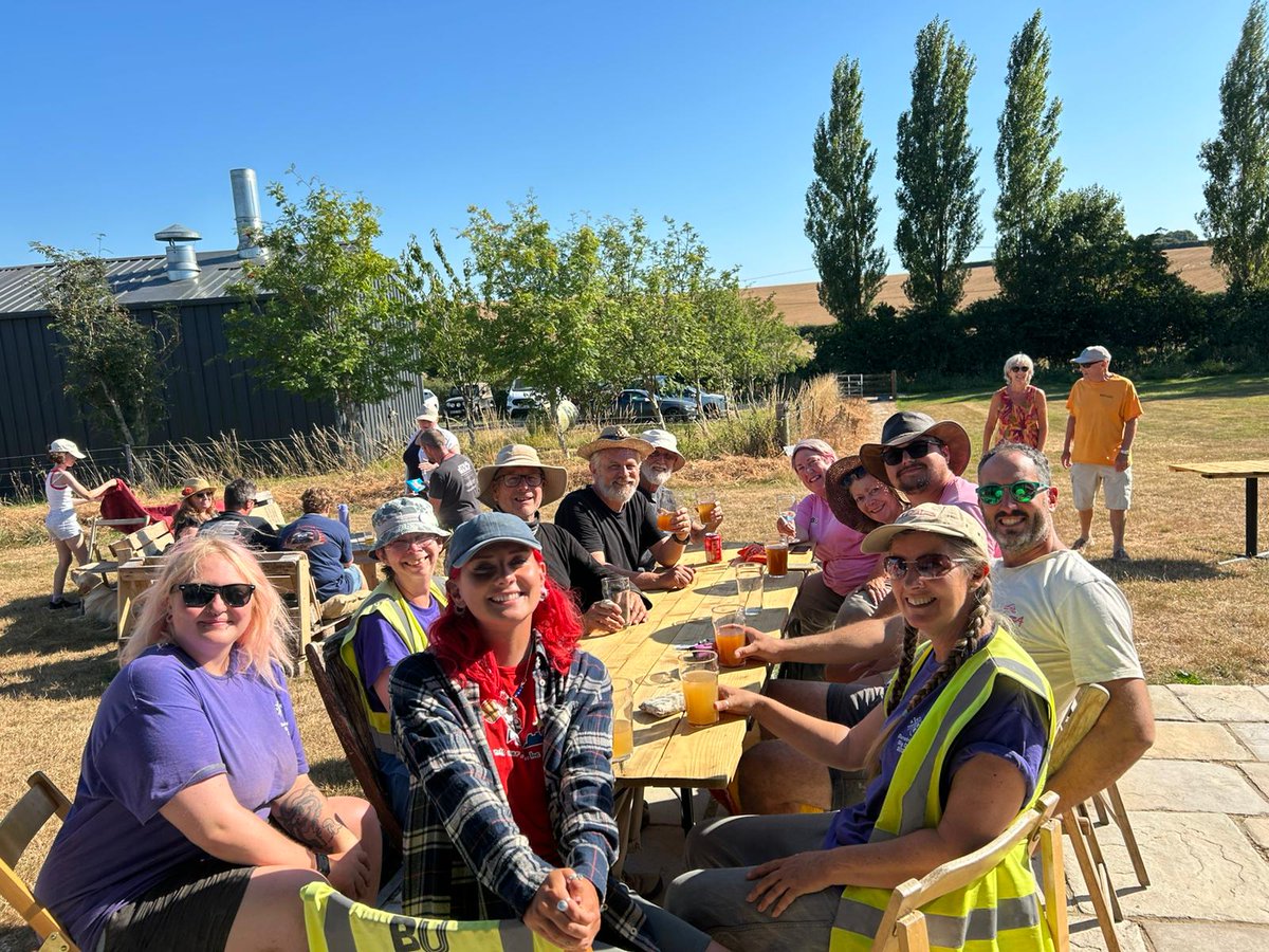 Durotrigesdig's tweet image. Aaaaaand we're done!!!
Thank you for following the #Durotriges25 excavation over the past 8 weeks and special thanks for those who interacted with, joined or visited us out in the field
It's been a blast
See you next year for #Durotriges26 !!