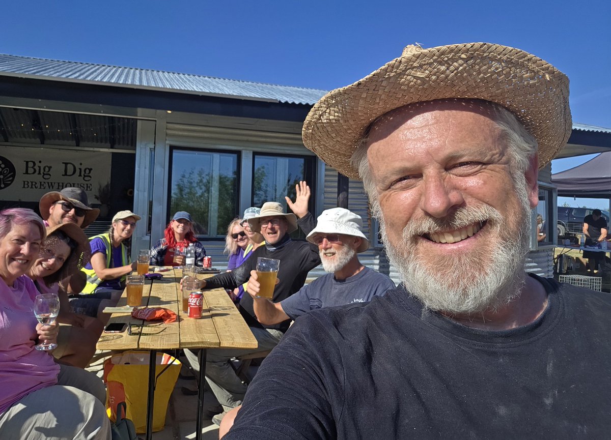 Durotrigesdig's tweet image. Aaaaaand we're done!!!
Thank you for following the #Durotriges25 excavation over the past 8 weeks and special thanks for those who interacted with, joined or visited us out in the field
It's been a blast
See you next year for #Durotriges26 !!