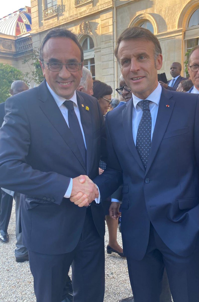 He tingut l’oportunitat de saludar el president francès, Emmanuel Macron, en la recepció a presidents de parlament que hem participat en la reunió de l’<a href="/APFfrancophonie/">APF. Francophonie</a>.

La presència de Catalunya en aquesta assemblea parlamentària és una eina poderosa per ser-hi i influir.