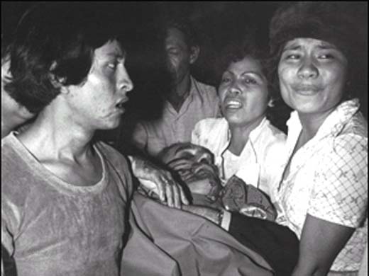 DICHOSOS NOSOTROS QUE NO TENEMOS NADA
En memoria de Óscar Romero

¿Qué puede aportar el Evangelio en nuestros días? ¿Cuál es hoy el papel de los profetas? Como señala José Antonio Pagola en ‘Jesús. Una aproximación histórica’, “el reino de Dios se va gestando allí donde ocurren