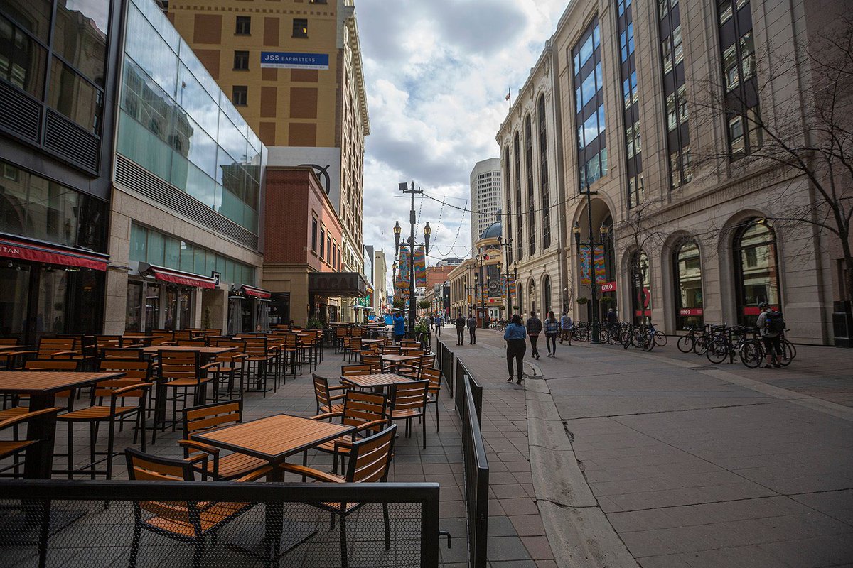 LiveWireCalgary's tweet image. Work will not begin on Stephen Avenue post-Stampede, as the City and business owners will meet to hammer out a new construction timeline. #yyc #yyccc #calgary
buff.ly/Qwr2gT6