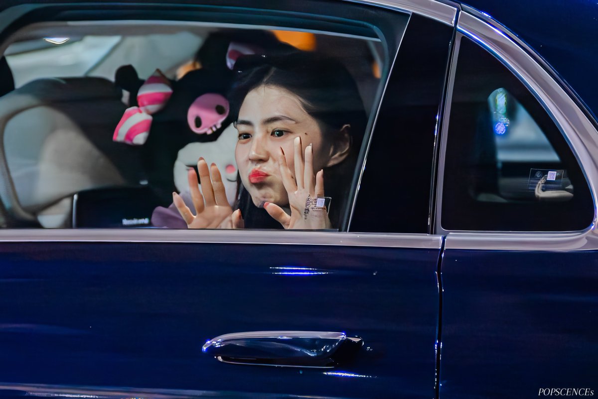 popscences's tweet photo. baby sohee 🥹
#XoheeLovedOnes
#XoheeLovedOnes_in_BANGKOK
#2025HANSOHEEFanmeetingWorldTour
#한소희 #ฮันโซฮี #HanSoHee
#POPSCENCEs
(3)
See more: https://t.co/UjFQBO2Tdx https://t.co/OTlKuPnBkB