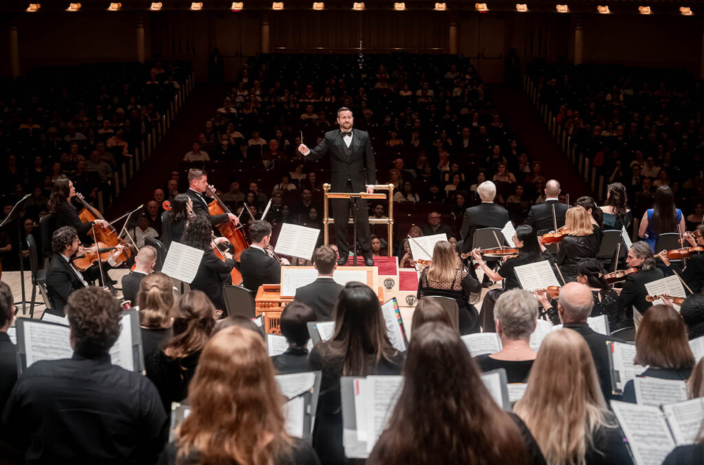 WSU Arts & Sciences (@casatwsu) on Twitter photo Director Matthew Myers led 35 WSU choral students along with community members to New York for a five-day residency culminating in a performance at Carnegie Hall. Read more about this amazing experience: cas.wsu.edu/2025/07/03/cou… #GoCougs <a href="/wsupullmanmusic/">WSUPullmanMusic</a> Director Matthew Myers led 35 WSU choral students along with community members to New York for a five-day residency culminating in a performance at Carnegie Hall. Read more about this amazing experience: cas.wsu.edu/2025/07/03/cou… #GoCougs <a href="/wsupullmanmusic/">WSUPullmanMusic</a>