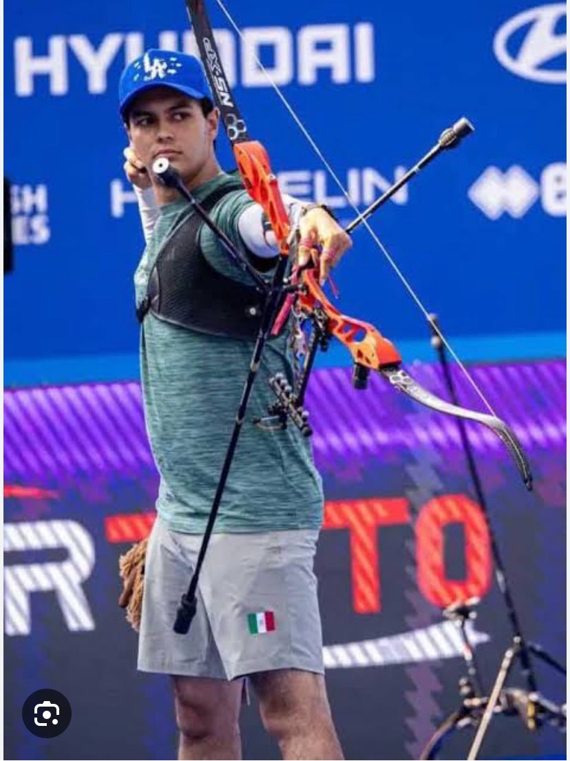 quiquegaray's tweet image. Enorme triunfo acaba de conseguir el arquero mexicano #MatiasGrande para avanzar a semifinales de #CopaDelMundoMadrid2025
Logró su 4a victoria consecutiva al derrotar al #1 del mundo, Brady Ellison de USA, por 6/4
Enfrentará al Coreano Kim Je Deok en su semifinal del domingo.