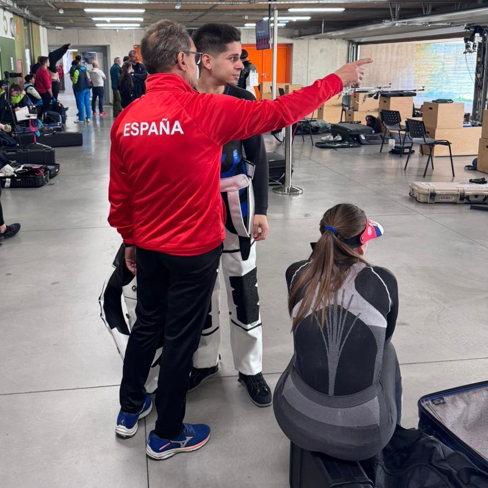 🏆 MASPED Cup | Budapest 🇭🇺 (Hungría)

🇪🇸 Una gran <a href="/helenarias/">Helena Arias Casals</a>, cuarta, se queda a las puertas de las medallas en Carabina Tres Posiciones

⬆️ <a href="/chusoviedoo/">Chus</a> confirma su gran progresión en la especialidad olímpica con un 10º puesto, a solo un punto de la final.