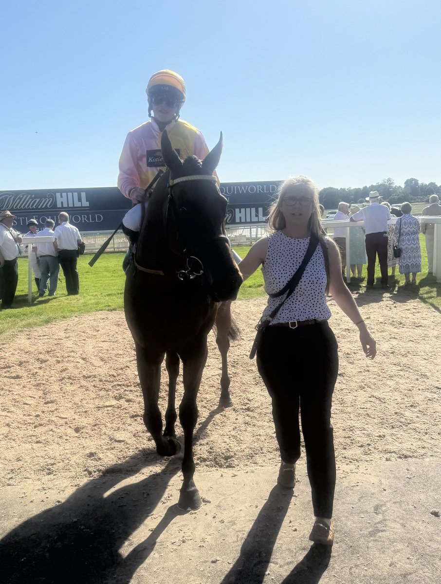 Katie Scott Racing tweet media