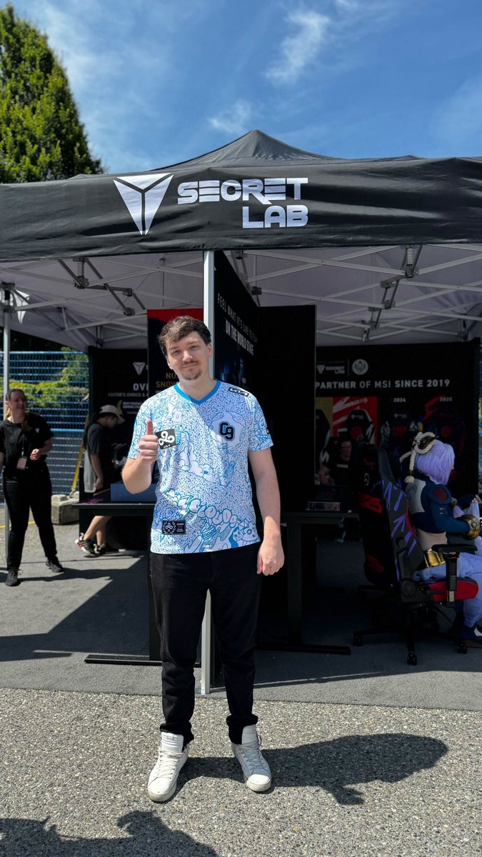 MeteosLoL's tweet image. Just arrived at the @secretlabchairs booth in the Activation Area here at MSI!
I'll be here for the next few hours, come meet me!
