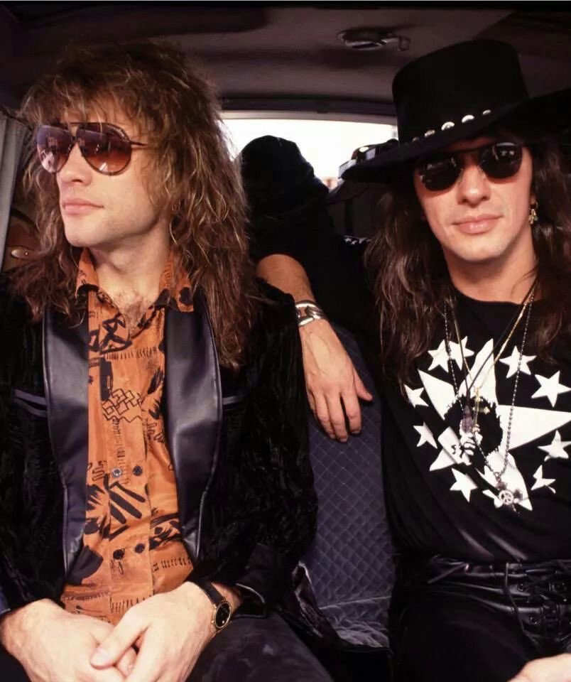 B4DMEDlCINE's tweet image. happy birthday richie!!
#BonJovi #JonBonJovi #RichieSambora