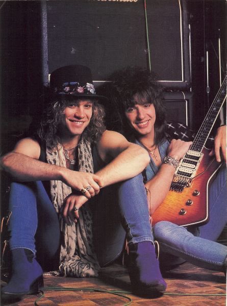 B4DMEDlCINE's tweet image. happy birthday richie!!
#BonJovi #JonBonJovi #RichieSambora