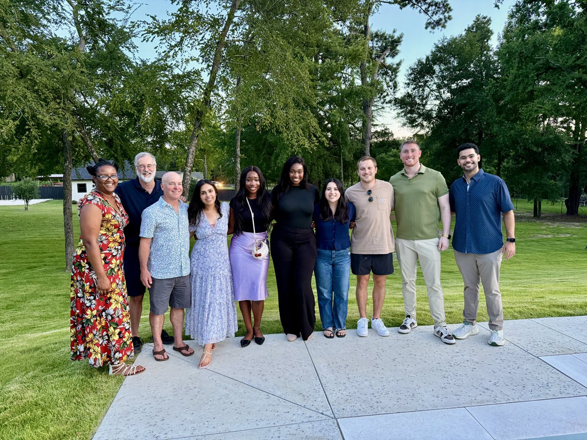 uttyler_anes's tweet image. Recently, we welcomed our six new interns to the program with a program dinner at Dr. Warters’ home. Welcome, Class of 2029! We’re excited to have you as part of the @UTTylerSOM family!