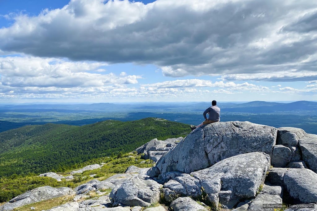 CaseyBHead's tweet image. Talking to you all on X is cool but what if we just sat up here in silence for 3 hours?